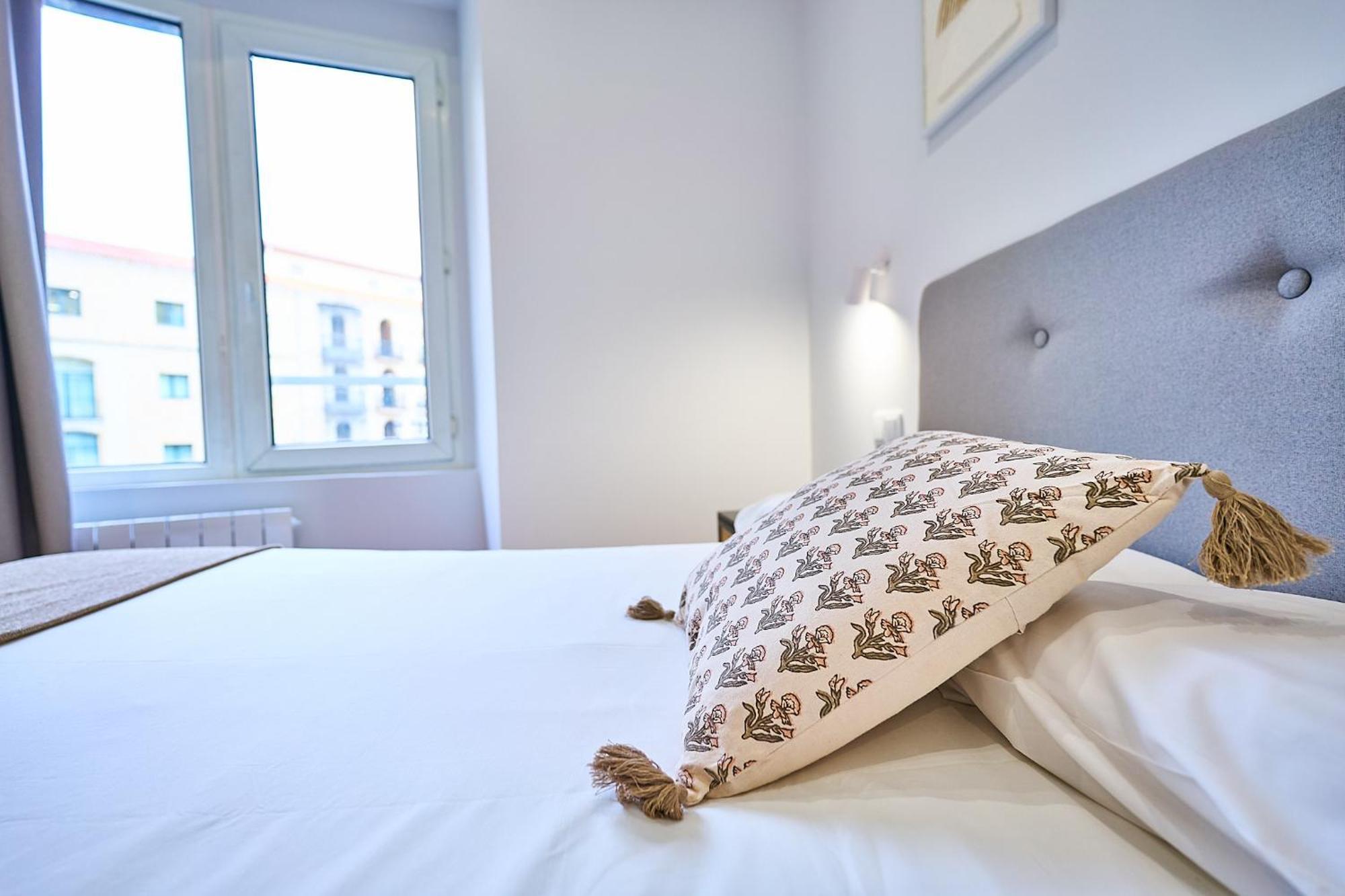 Apartamentos Esperanza By Gaiarooms Salamanca Bagian luar foto