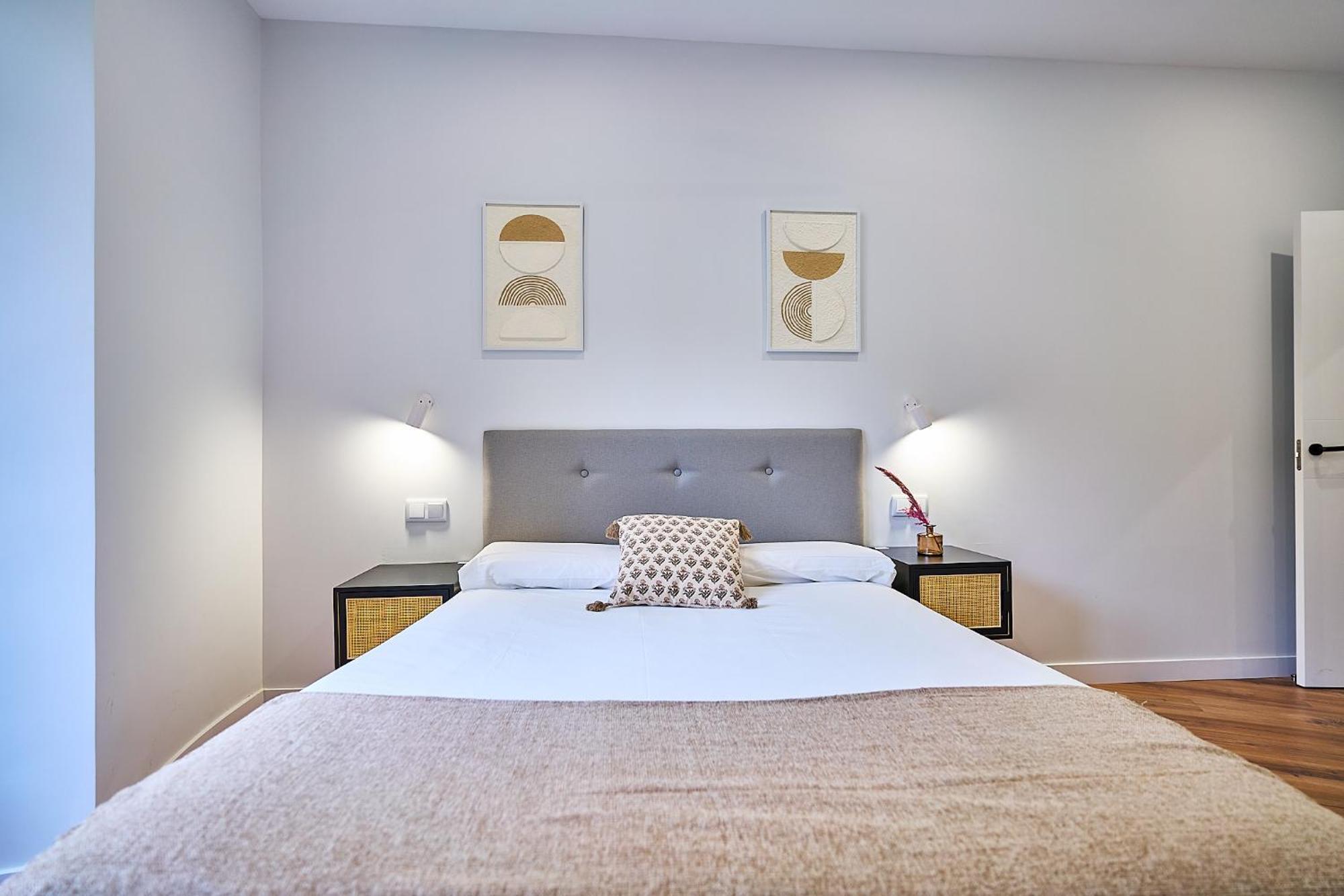 Apartamentos Esperanza By Gaiarooms Salamanca Bagian luar foto