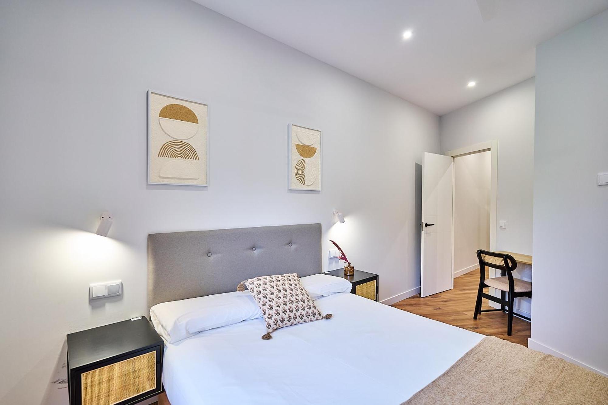 Apartamentos Esperanza By Gaiarooms Salamanca Bagian luar foto