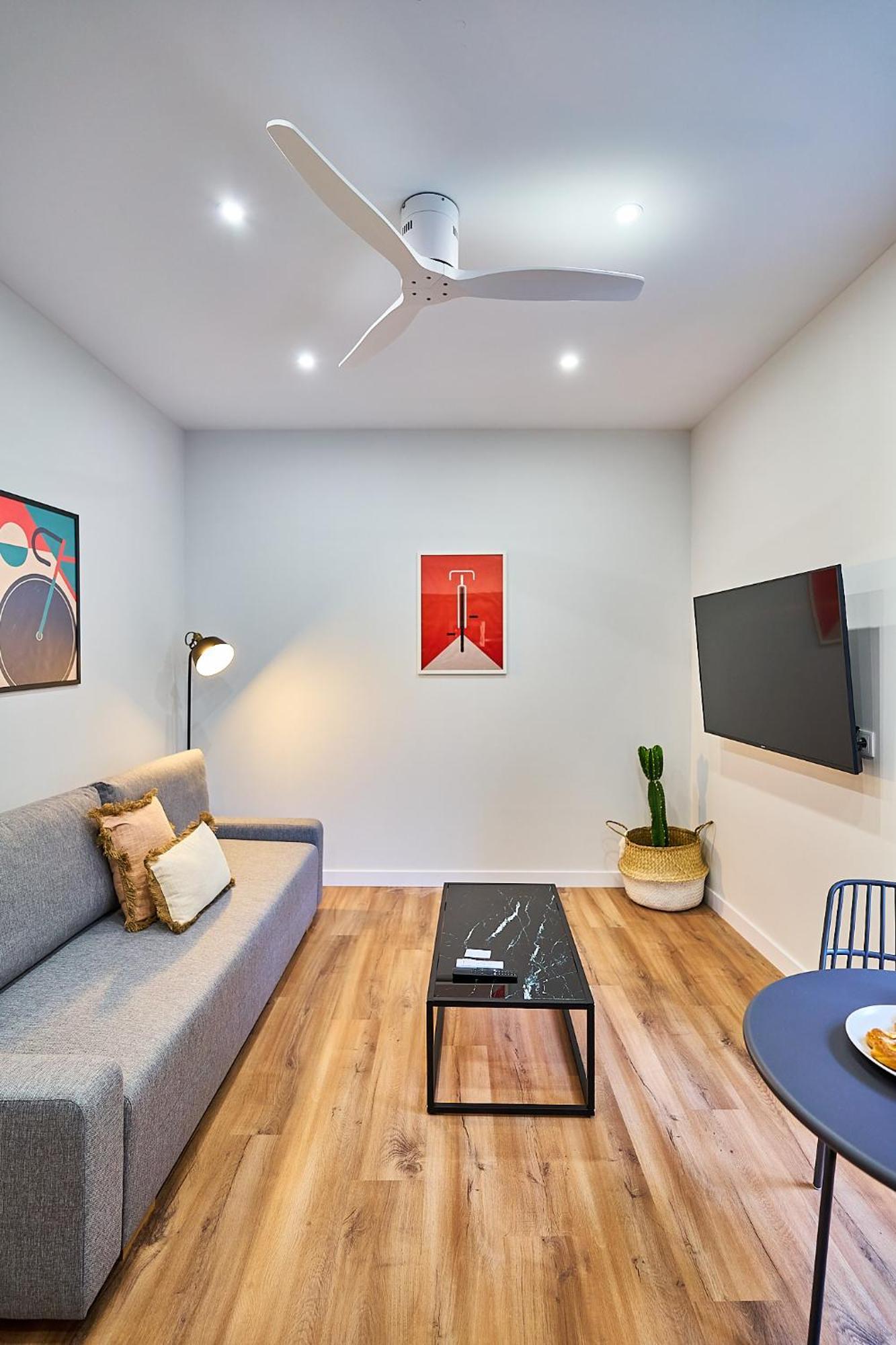 Apartamentos Esperanza By Gaiarooms Salamanca Bagian luar foto